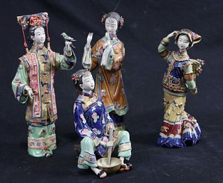 MIXED LOT OF FOUR PORCELAIN CHINESE LADIES