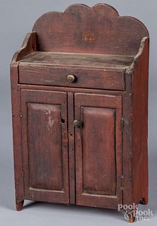 Stained pine doll's jelly cupboard, 19th c.