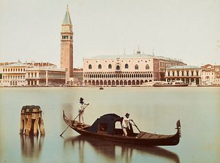   Sammlung von 14 großformatigen Ansichten von Rom und Venedig. Um 1880. Je Albumin-Abzug, davon 1 handkol. Je vollständig auf Karton aufgezogen, dies