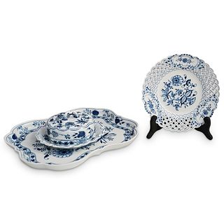 (3Pc) Meissen "Blue Onion" Porcelain Grouping
