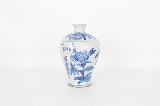 Kangxi Mark, Chinese Blue and White Vase