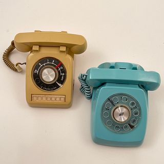 2 Vintage Telephone Transistor Radios