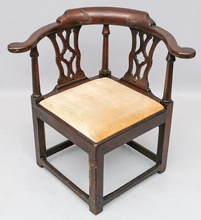 18th Century American Chippendale Corner Chair