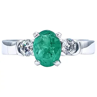 Beautiful Modern Emerald & Diamond Ring