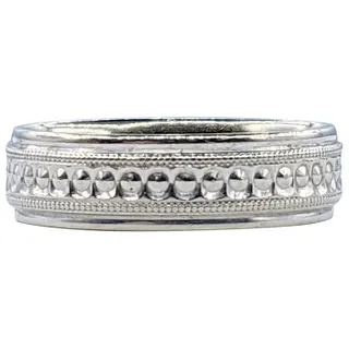 Beautifully Detailed Solid White Gold Ring