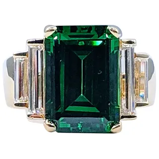 Vivid Vintage Synthetic Gemstone Ring - 14K Solid Gold