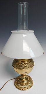 Brass Fluid Lamp