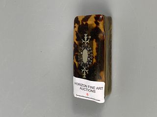 C1790 GEORGIAN HORN AND TORTOISESHELL SNUFF BOX ,8CM X 3.5CM ,WEIGHT 46G