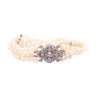 Diamond (4) Four Strain Pearl Bracelet