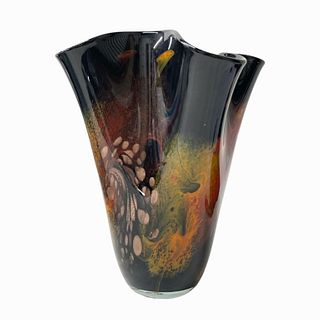 Ruffle Art Glass Vase