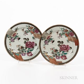 Pair of Floral-decorated Export Porcelain Plates