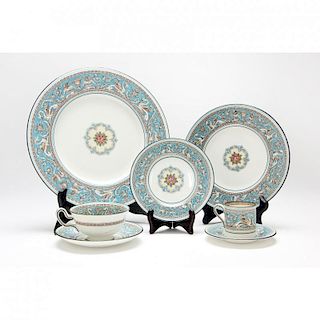 Wedgwood, "Florentine" Porcelain Dinner Service in Turquoise