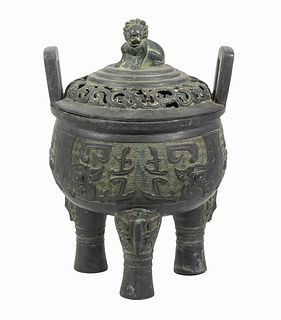 CHINESE BRONZE DING