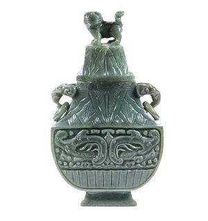 EARLY QING DYNASTY SPINACH JADE COVERED JAR
