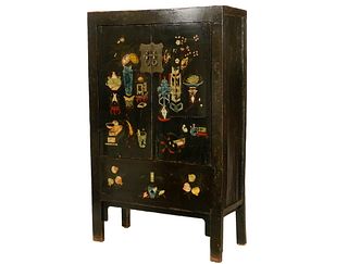 CHINESE LACQUERED CABINET