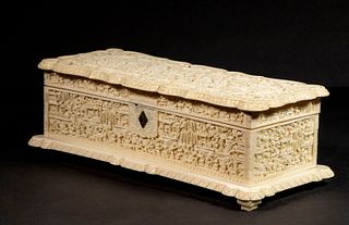 19TH C. CHINESE CARVED IVORY LONG LIDDED BOX