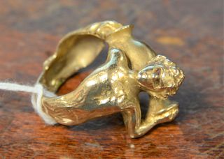 14 Karat Gold Figural Ring, in the form of a classical figure holding an urn.