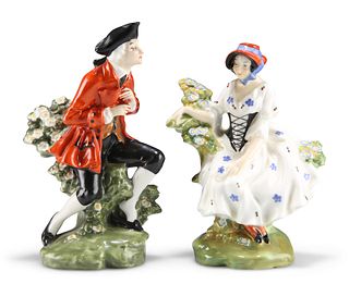 A PAIR OF ROYAL DOULTON FIGURES, "THE CHELSEA PAIR", HN 577