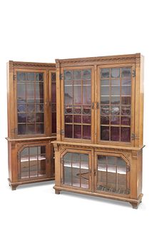 A LARGE PAIR OF LATE 19TH CENTURY OAK LIBRARY BOOKCASES, th