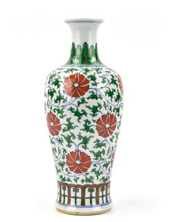 Chinese Famile Verte Vase w/ Kangxi Mark