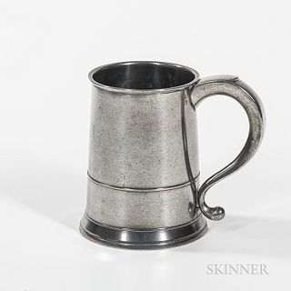 Joseph Danforth Pewter Quart Mug, Middletown, Connecticut, late 18th century, tapering cylindrical body with low band, molded base, and