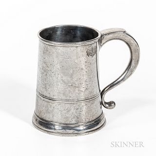 Samuel Hamlin Pewter Quart Mug, Providence, Rhode Island, late 18th century, tapering cylindrical body with low band, molded base, and