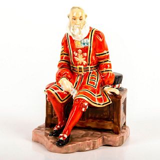 A Yeoman of the Guard HN688 - Royal Doulton Figurine