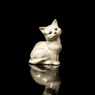 Royal Doulton Animal Figurine, Kitten DA123