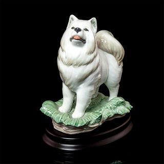 The Dog 1008143 - Lladro Porcelain Figurine with Base