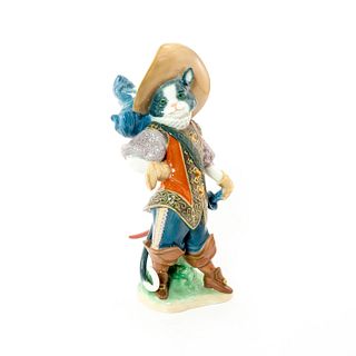Puss In Boots 1008599 - Lladro Porcelain Figurine