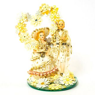 Shenna's Vintage Collection Porcelain Paper Figurine