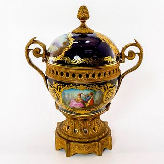 Sevres Porcelain Lidded Potpourri Bowl, Serenade Scene