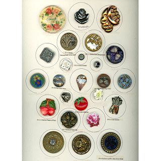 A CARD OF ASSORTED MATERIAL PLANT LIFE BUTTONS