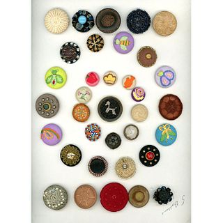 A FULL CARD OF DIVISION 1 AND 3 ASSORTED FABRIC BUTTONS