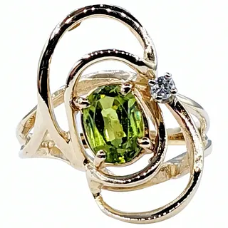 Unique Peridot & Diamond Fashion Ring