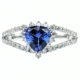 Beautiful Trillion Cut Tanzanite & Diamond Dress Ring