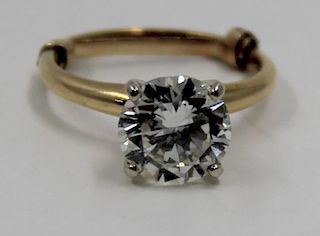 JEWELRY. Solitaire Diamond Ring.
