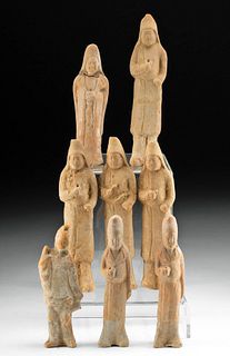 8 Chinese Han Dynasty Terracotta Figures