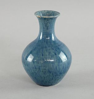 Chinese blue ground porcelain vase, 13cm high,