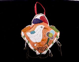 Iroquois Indian Beaded Pin Cushion c. 1928