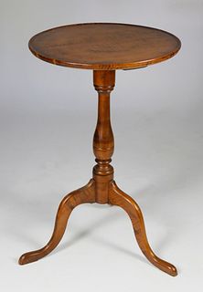 Early Eldred Wheeler Custom Queen Anne Tiger Maple Candlestand