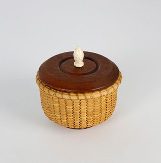 Miniature Round Covered Nantucket Basket