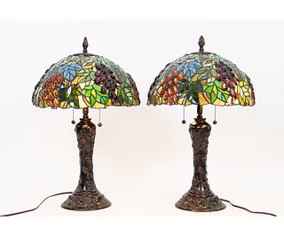PAIR OF TIFFANY STYLE TABLE LAMPS