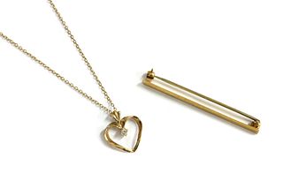 A 9ct gold diamond set open heart pendant,