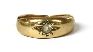 A gentlemen's gold single stone paste ring,