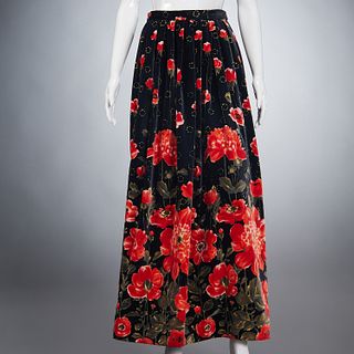 Ladies vintage print velvet maxi skirt