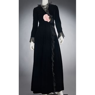 Elizabeth Arden black velvet evening dress