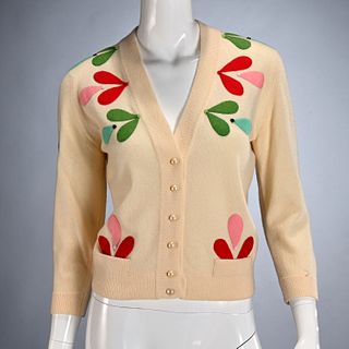 Vintage ladies appliqued cardigan sweater