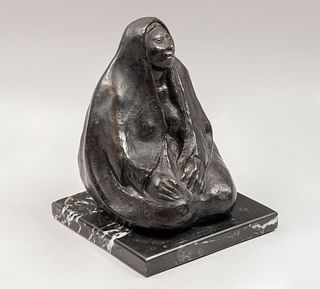 JORGE LUIS CUEVAS. Sin título. Firmado y fechado 87. Fundición en bronce. Con base de mármol. 24 cm de altura.