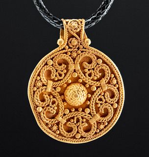 9th C. Viking Gold Bracteate Pendant w/ Triskele